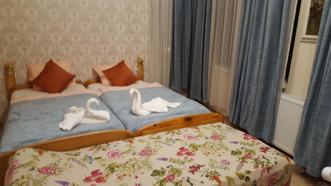 Hangulat Vendeghaz Apartmanok 오라샤자 외부 사진