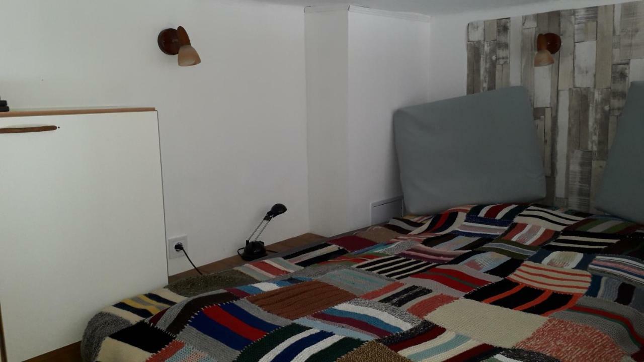 Hangulat Vendeghaz Apartmanok 오라샤자 외부 사진