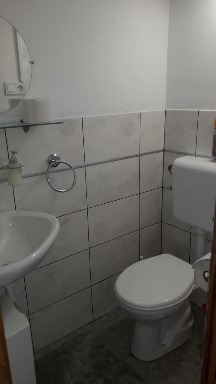Hangulat Vendeghaz Apartmanok 오라샤자 외부 사진